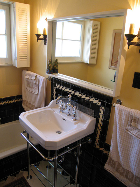  - eclectic-bathroom