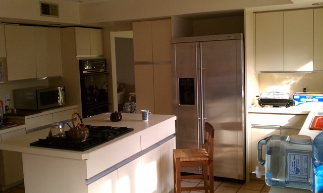 Modern Italian Kitchen traditional-kitchen