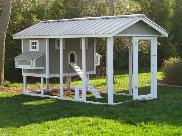 Penthouse Chicken Coop - Craftsman - Exterior - other ...