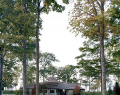 lake michigan guest house modern exterior