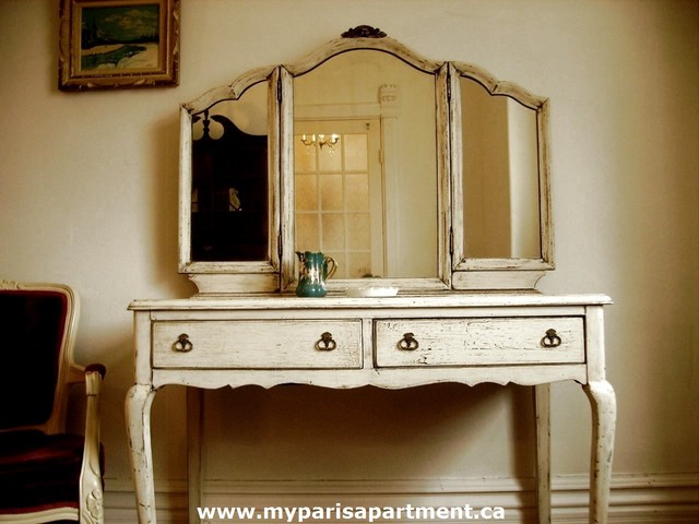 Hand Painted Distressed Shabby Chic Vintage Vanities by My Paris 