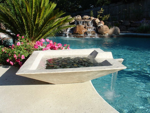 Modern Outdoor Fountains And Ponds