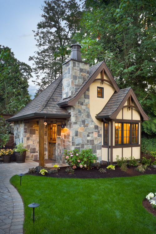 {Weekend Dreaming} Fairytale Cottage