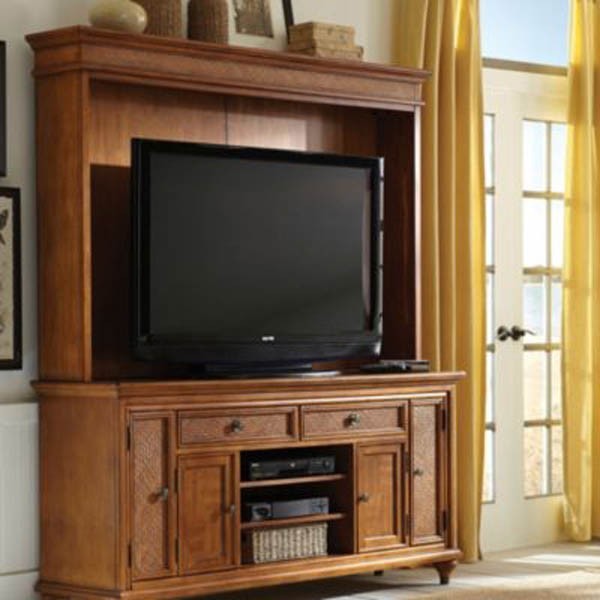 Broyhill Furniture Samana Cove Entertainment Console and Hutch 4702
