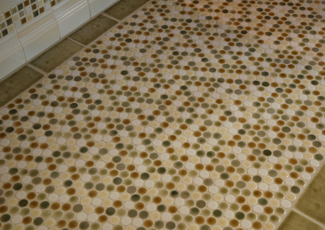Mosaic Circle Blend contemporary-