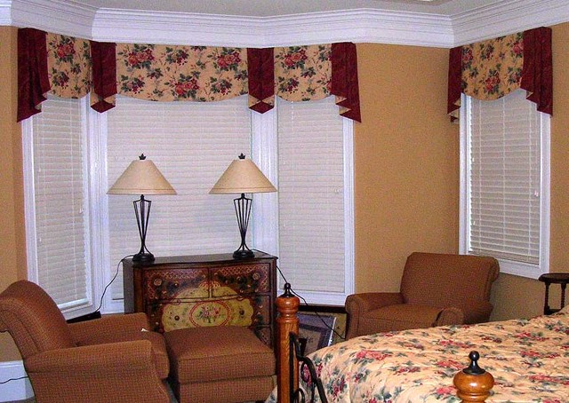 Window Treatments traditional-bedroom
