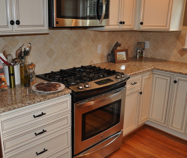Sonoma Building Company traditional-kitchen
