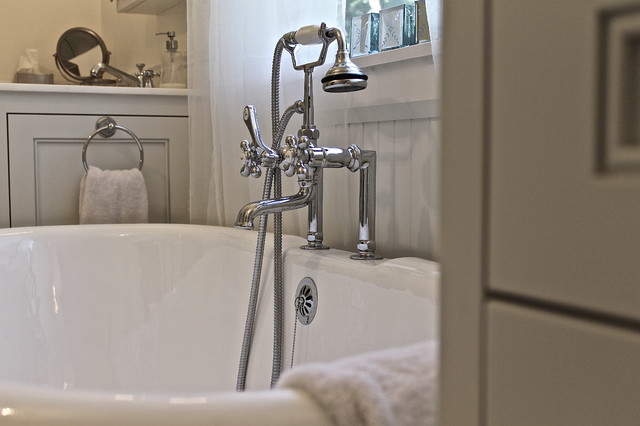 Sunnylea Etobicoke traditional bathroom