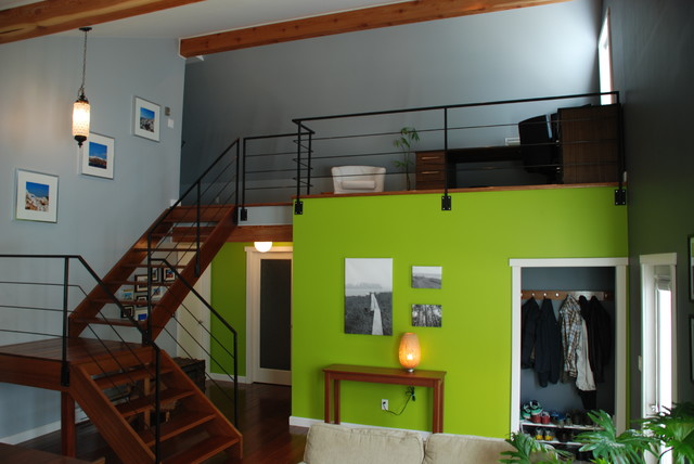 Loft modern-staircase