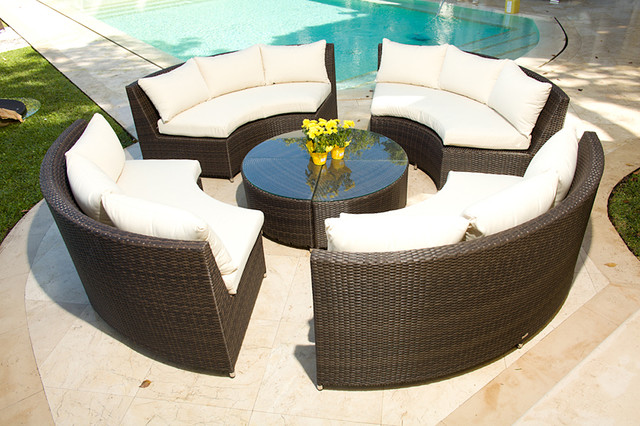 Veranda 5 Piece Resin Wicker Curved Outdoor Sectional w/ Coffee Table