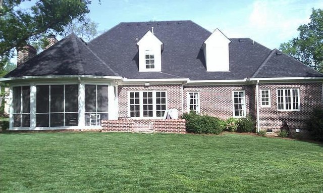 Residential traditional-exterior