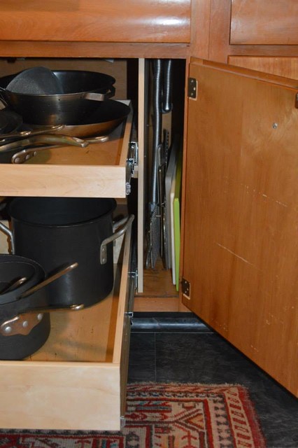 Pull Out Shelves with a Side Tray Bin -cabinet-and-drawer-organizers