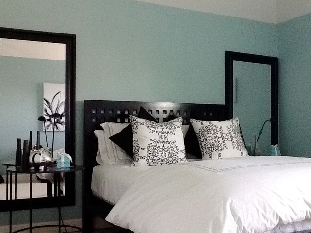 Young Adult Bedroom: Tiffany Bed Room Young Adult Contemporary Bedroom ...