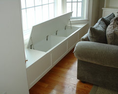 Bench and Mantel traditional family room