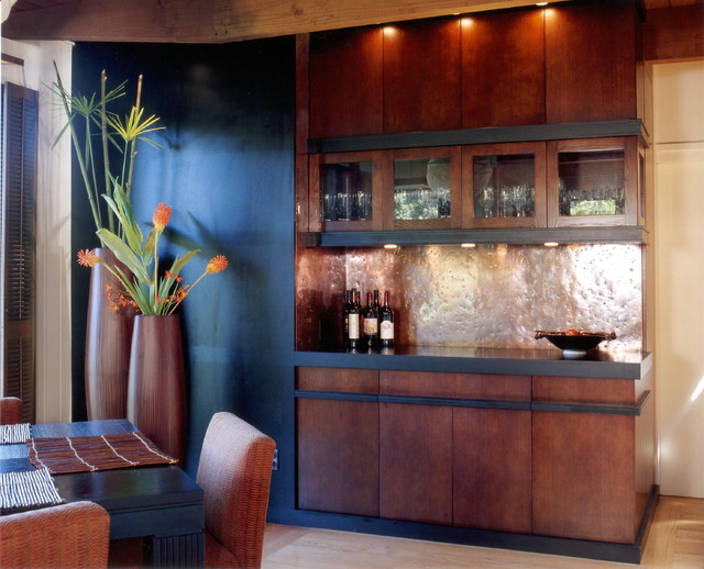 modern dining room by InHouse Design Studio