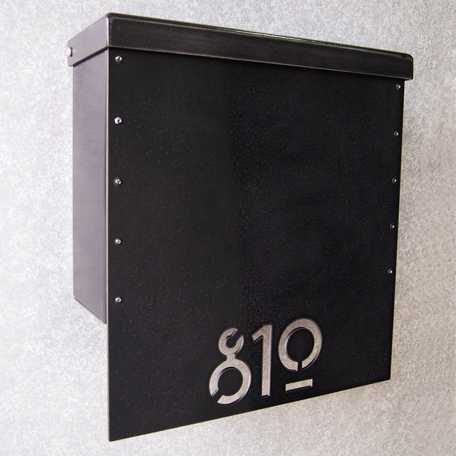 Address Plaques Traditional Mailboxes indianapolis by Moda