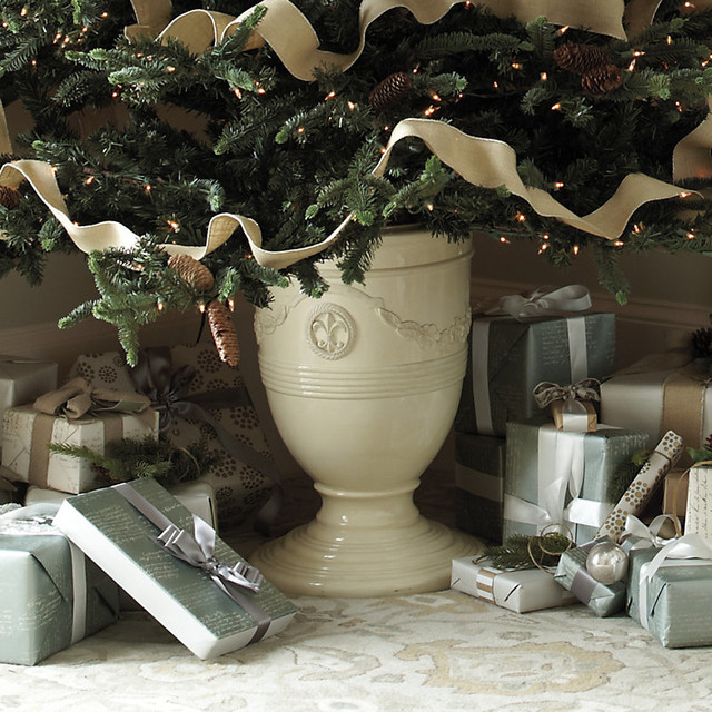 toulon christmas tree urn traditional christmas tree toulon christmas tree urn traditional christmas tree