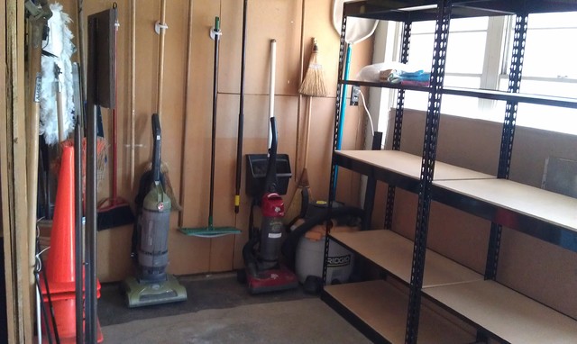 Work Shed traditional-garage-and-shed