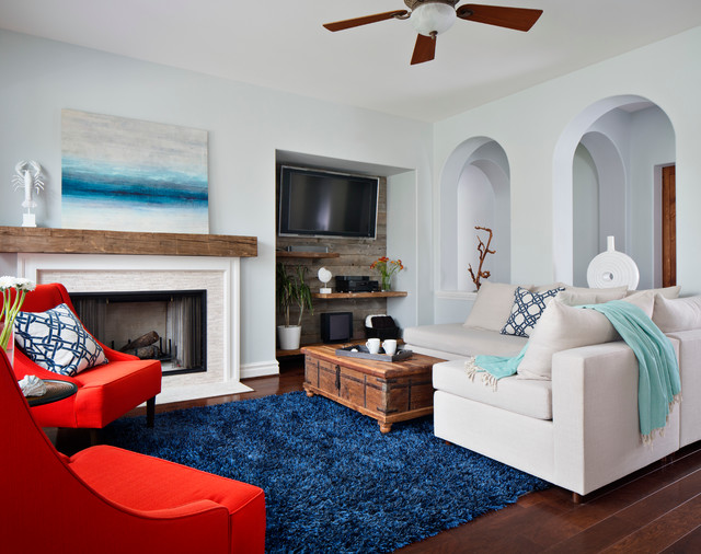 beach style living room by Corine Maggio Natural Designs