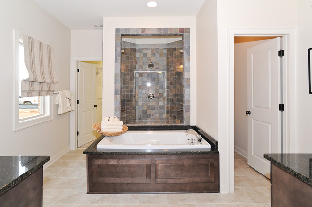 Signature Homes Master Bathroom at Chace Lake bathroom