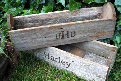 Herb plant boxes Herb plant boxes as a gift to the host of the dinner party