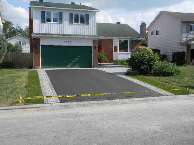 Interlock And Asphalt Driveway - Modern - Ottawa - By East Coast ...