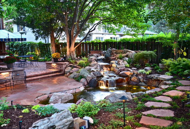 Whinter: Popular Backyard hill landscaping ideas
