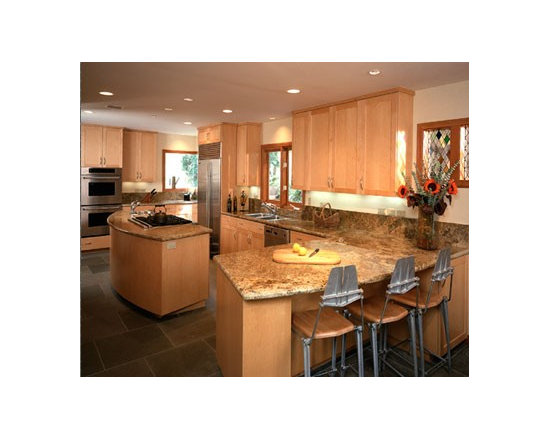 Kitchen Peninsula Ideas on And Remodeling Ideas And Inspiration  Kitchen And Bathroom Design