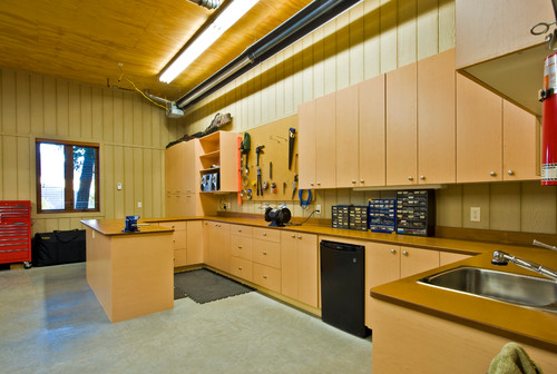 Wood garage workshop