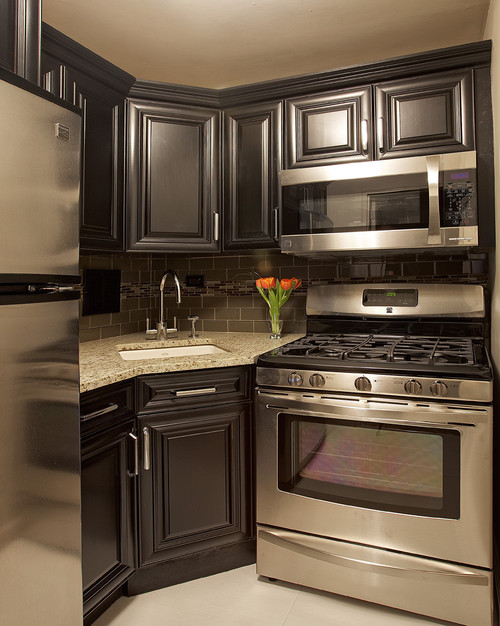 Santa Cecilia Granite with Onxy Stained High Glossed Cabinets and Santa Cecilia Granite with Onxy Stained High Glossed Cabinets and