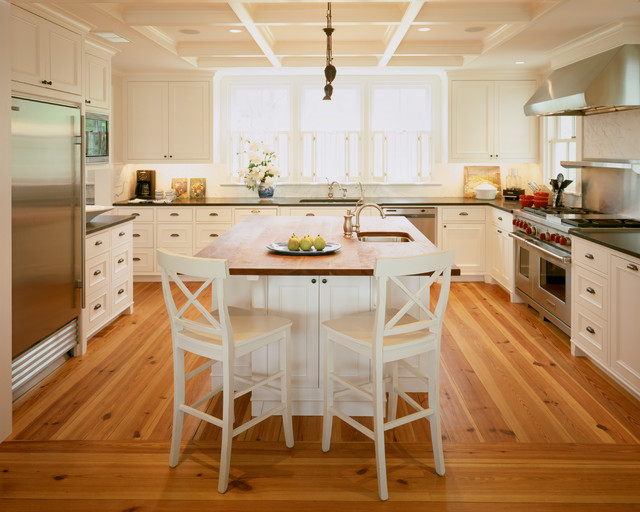 traditional kitchen by Hart Associates Architects, Inc.
