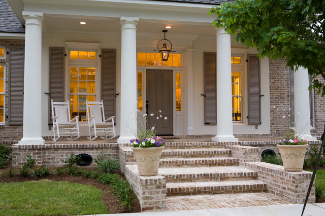 traditional exterior by Highland Homes, Inc.