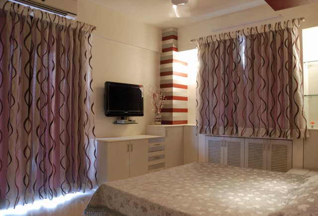 private residence contemporary-bedroom