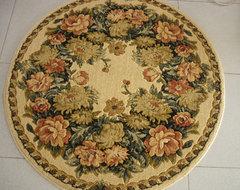 Round shaped wool rug traditional rugs