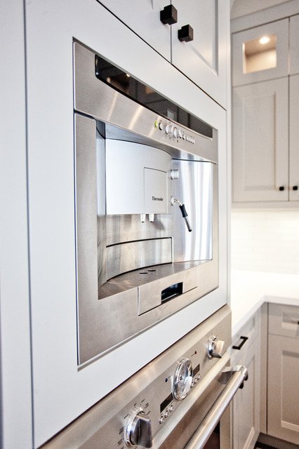 Custom Waterfront Home Barrie transitional