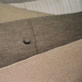 Luxury Linen Throws & Place Setting Details tablecloths