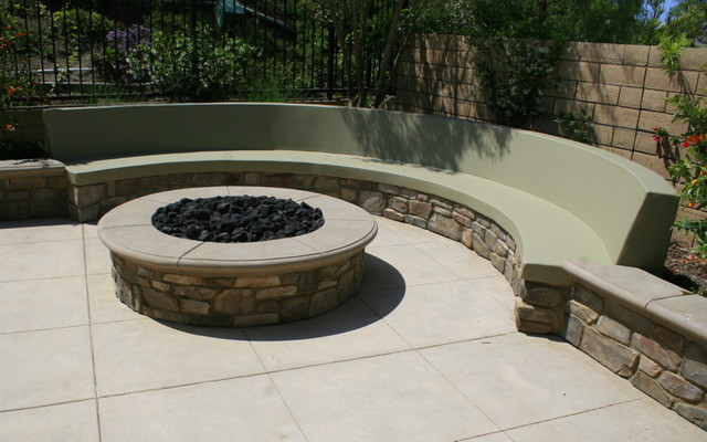 Fire pit and built in seat wall