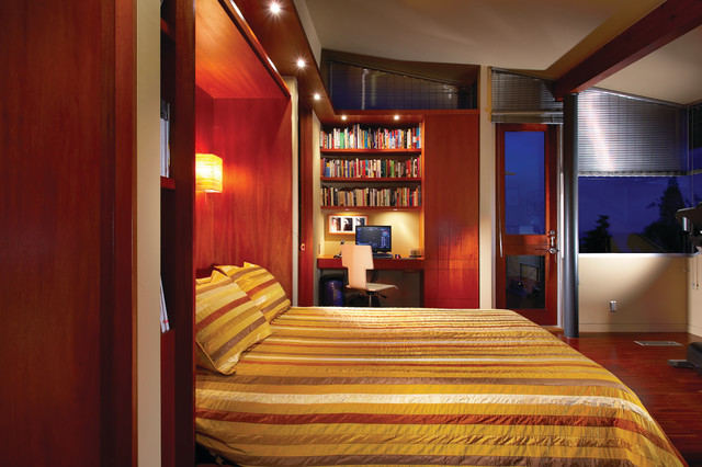 Mar Vista contemporary bedroom