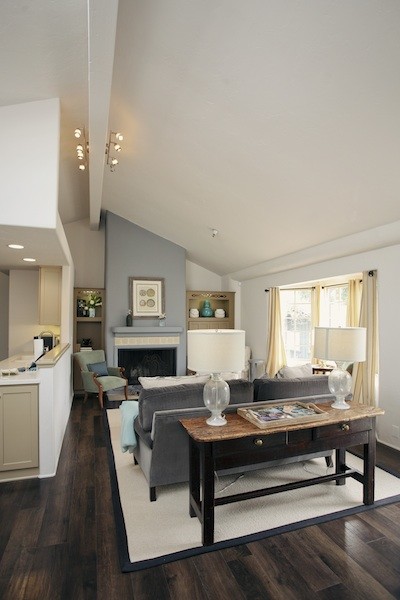 Contemporary Guest Suite contemporary-living-room