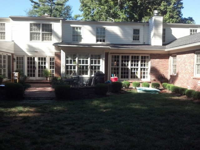 Outdoor Living and Dining Space traditional exterior