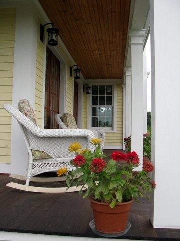 Connor Homes traditional porch