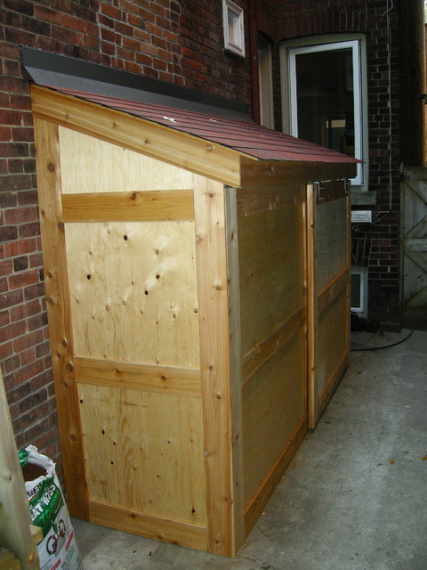 Small storage shed with sliding door - Contemporary - Exterior ...