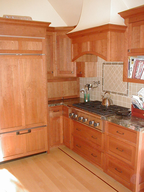 Craftsman Shingle craftsman-kitchen