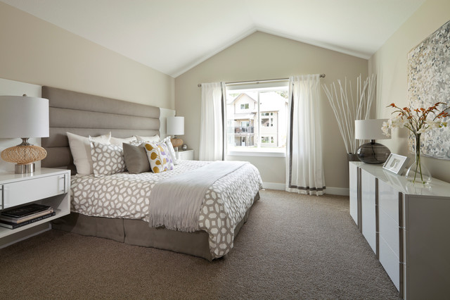 Mid-Century Modern Suite, Hampstead - Transitional - Bedroom ...