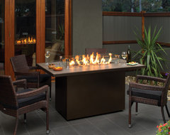 Regency Plateau Island Firetable contemporary firepits
