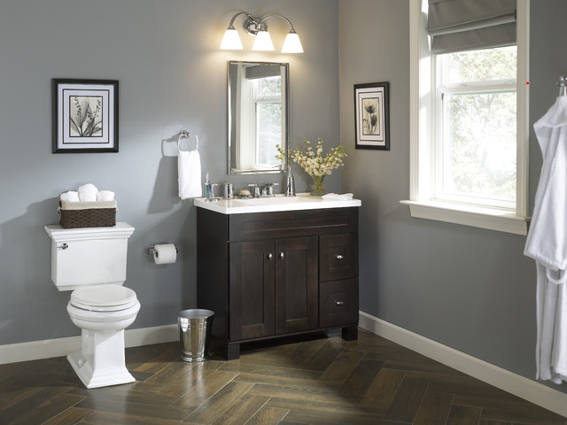 Traditional Bath with an Elegant Vanity Traditional
