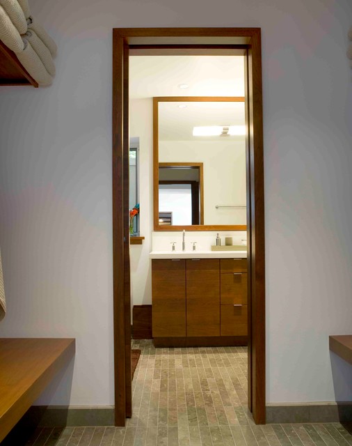 Private Residence - Modern - Bathroom - chicago - by 