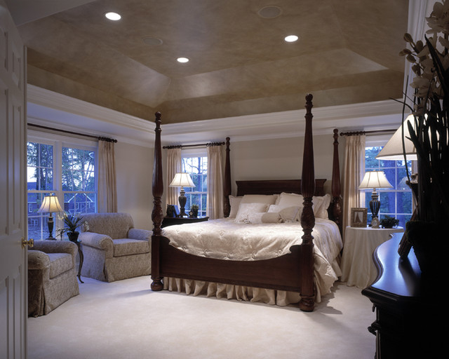 Master Bedroom with tray ceiling, Shenandoah model traditional