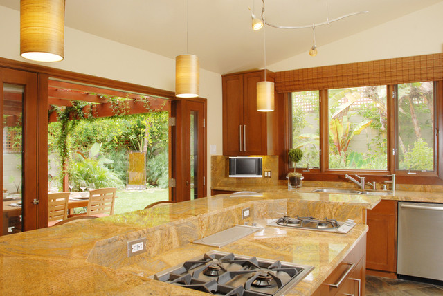 modern kitchen by SH-Interiors