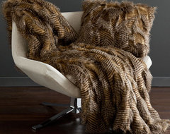 Bella Throw Blanket throws